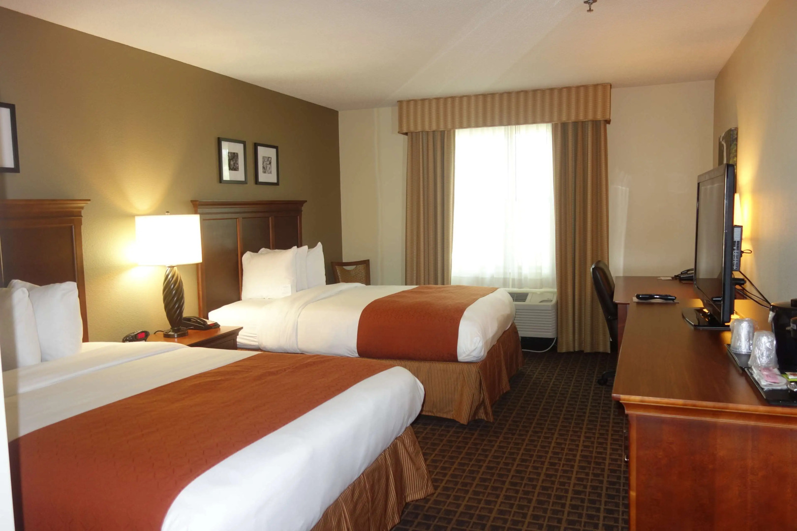 Country Inn & Suites by Radisson, Lawrenceville, GA
