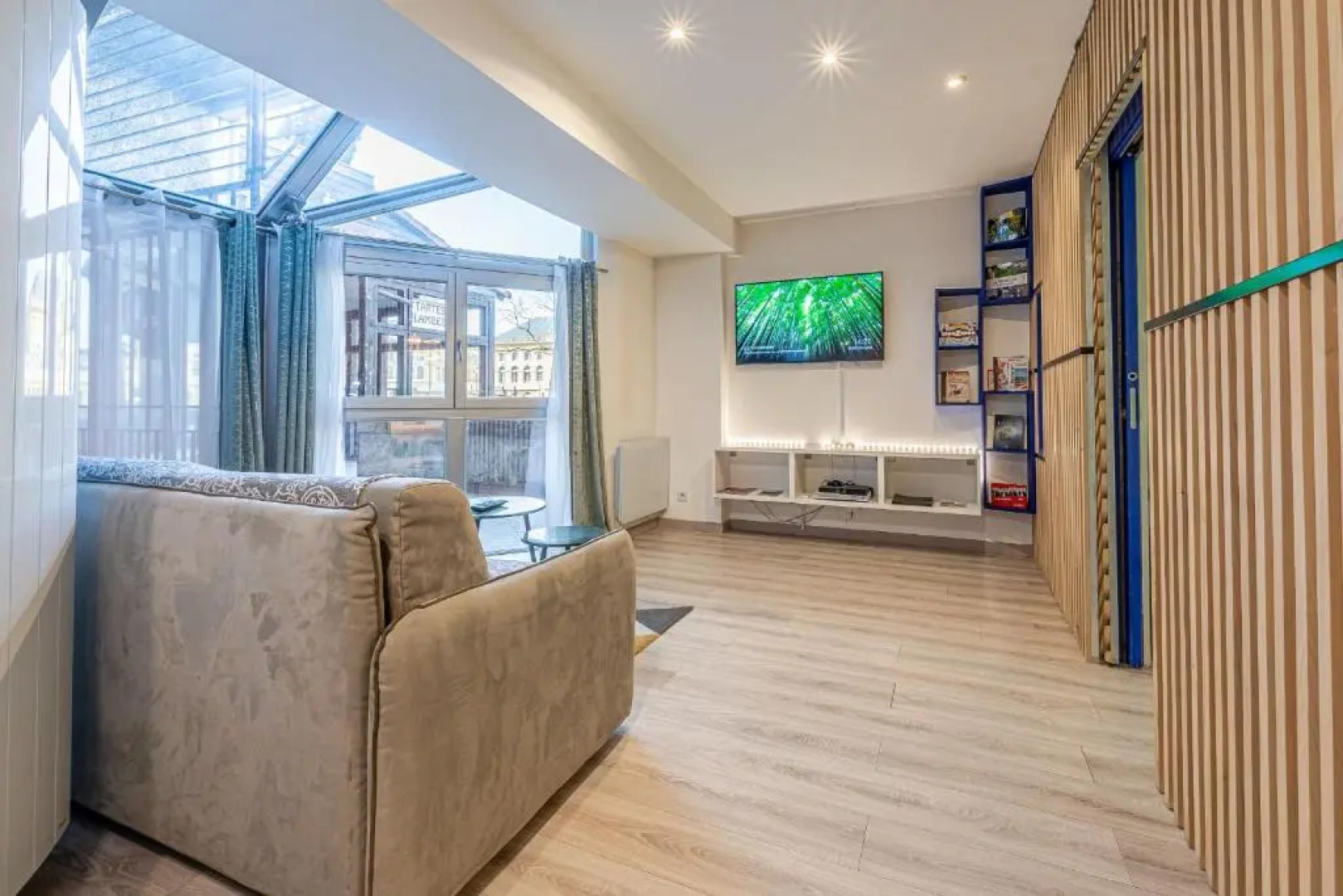 Suite "comme à Venise" vue sur Metz Opéra avec parking inclus