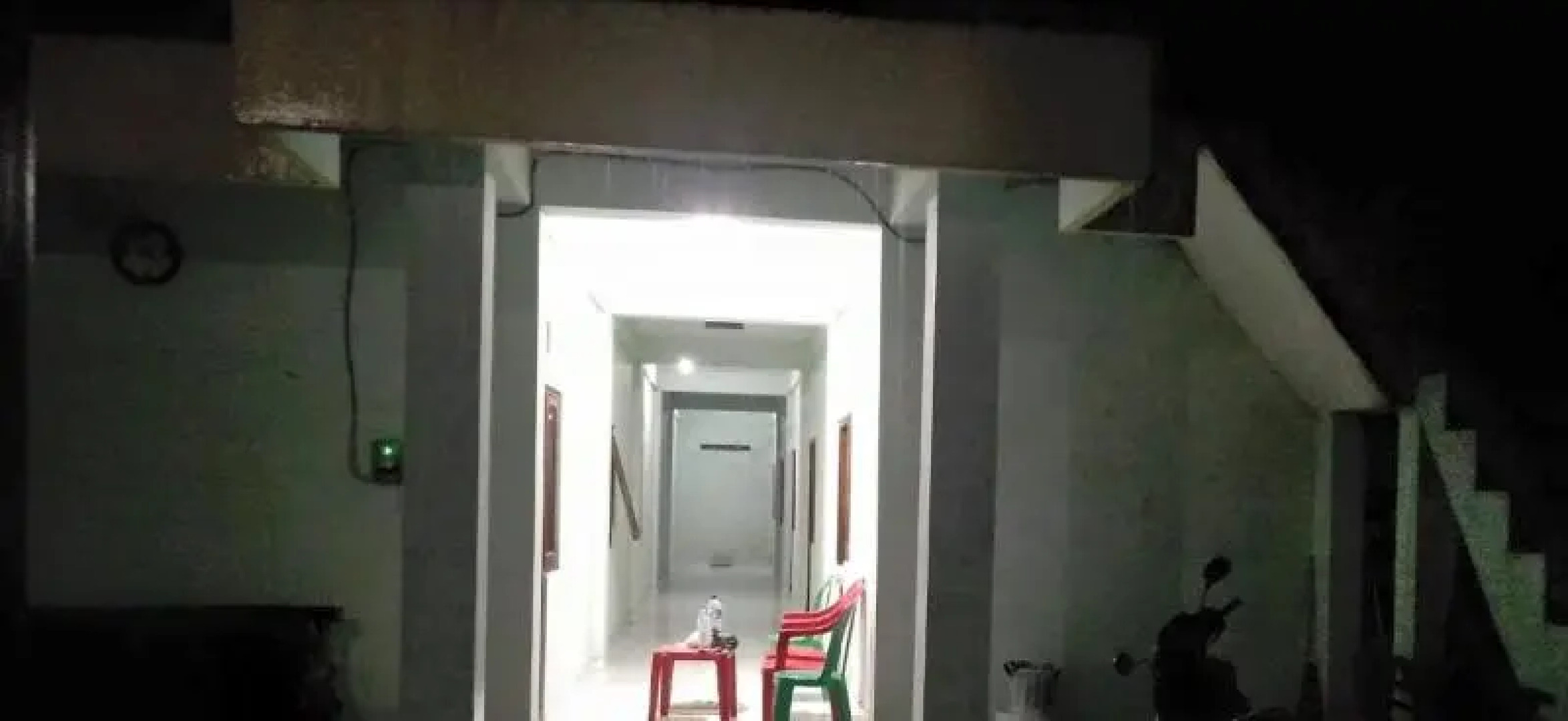 Rumah Singgah Peziarah Ganjuran by ZUZU