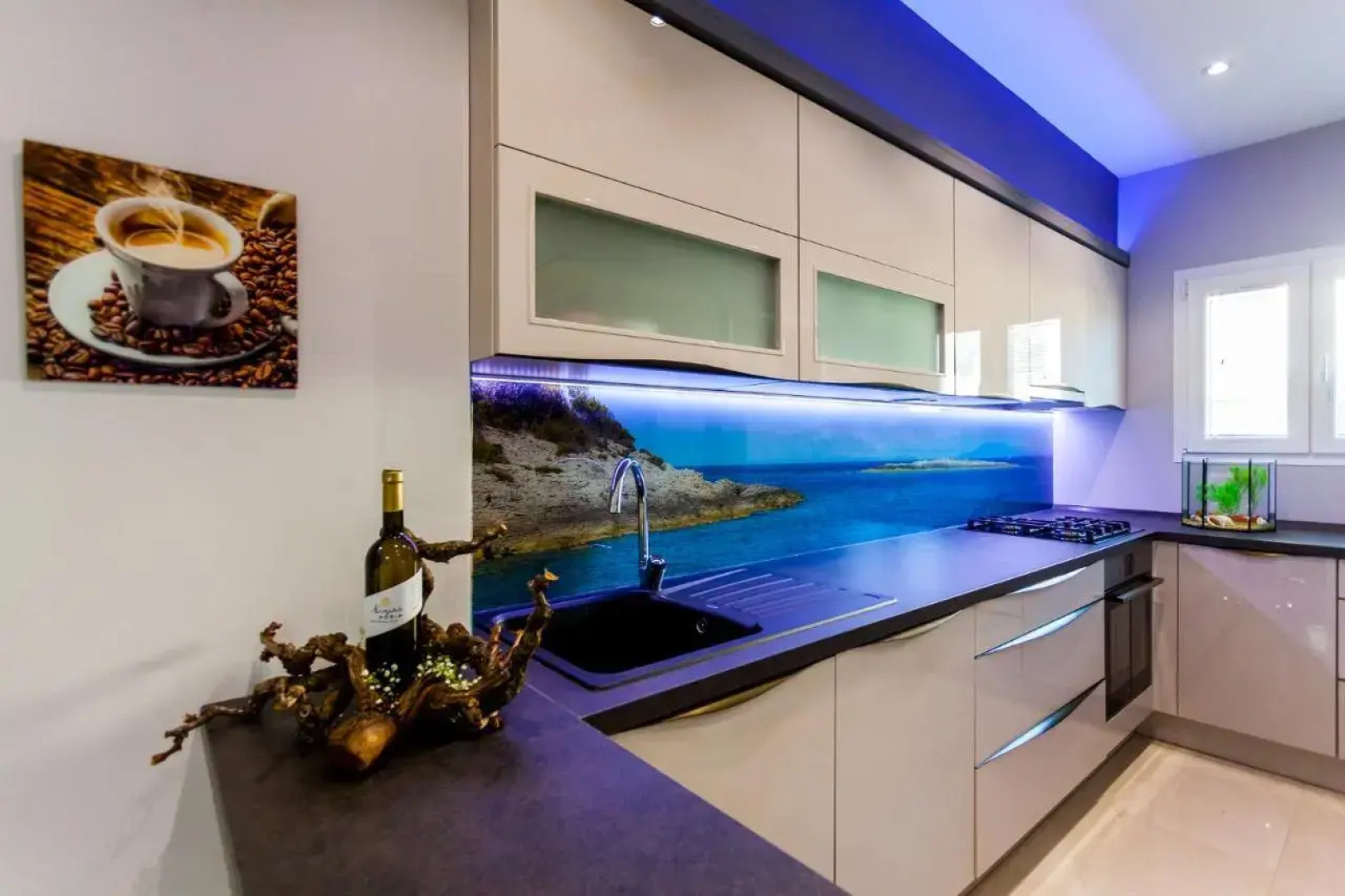 Gold & Silver Apartments