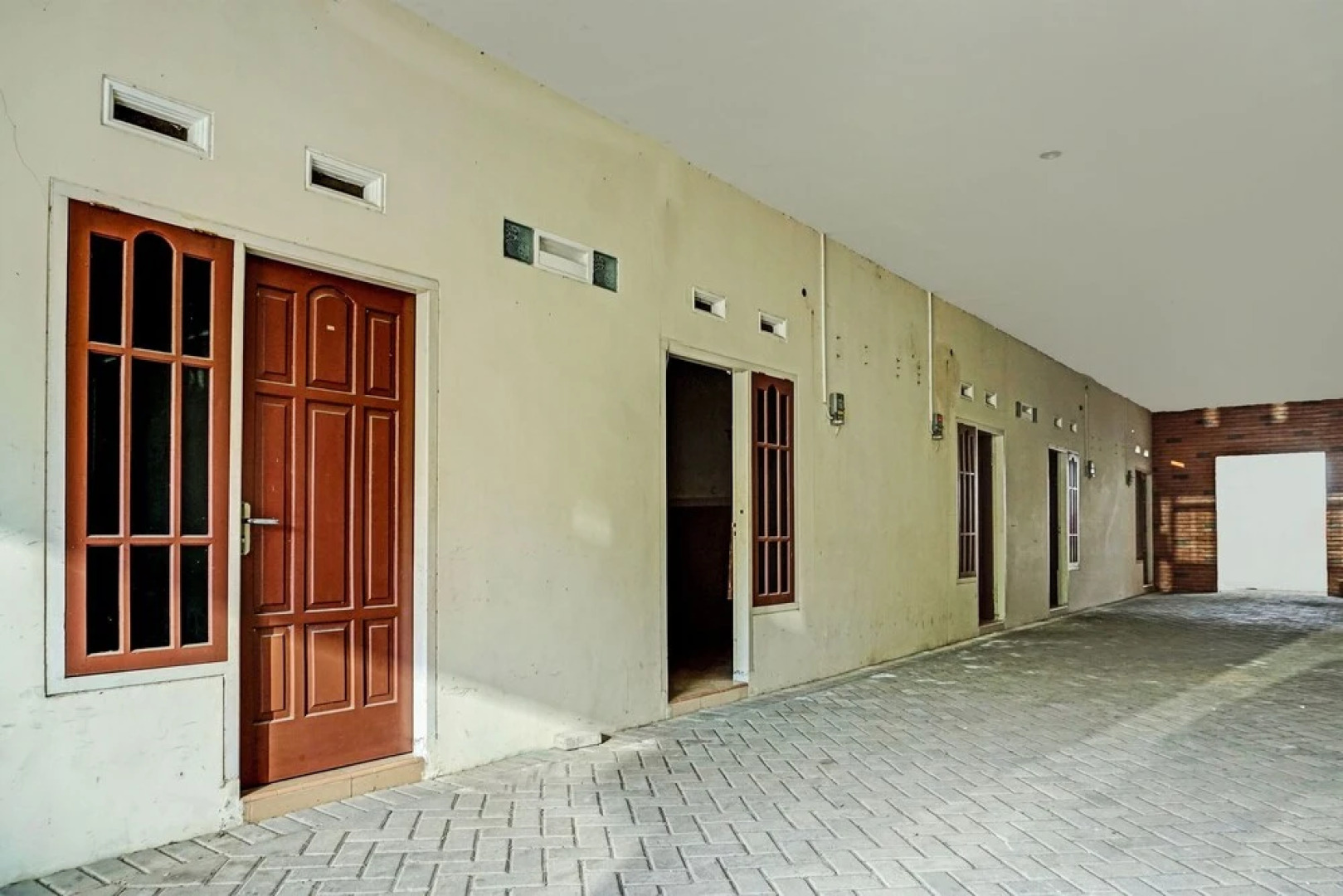 OYO Life  92393 Namimart Syariah 1