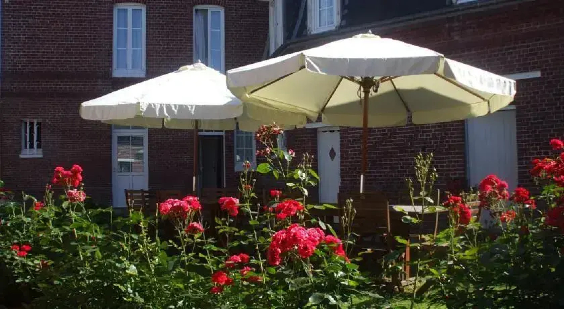 Chambres dHôtes et Roulottes Le Clos du Quesnay