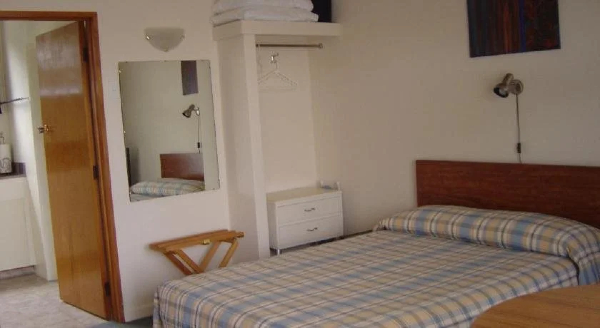 45 on Avenal Motel