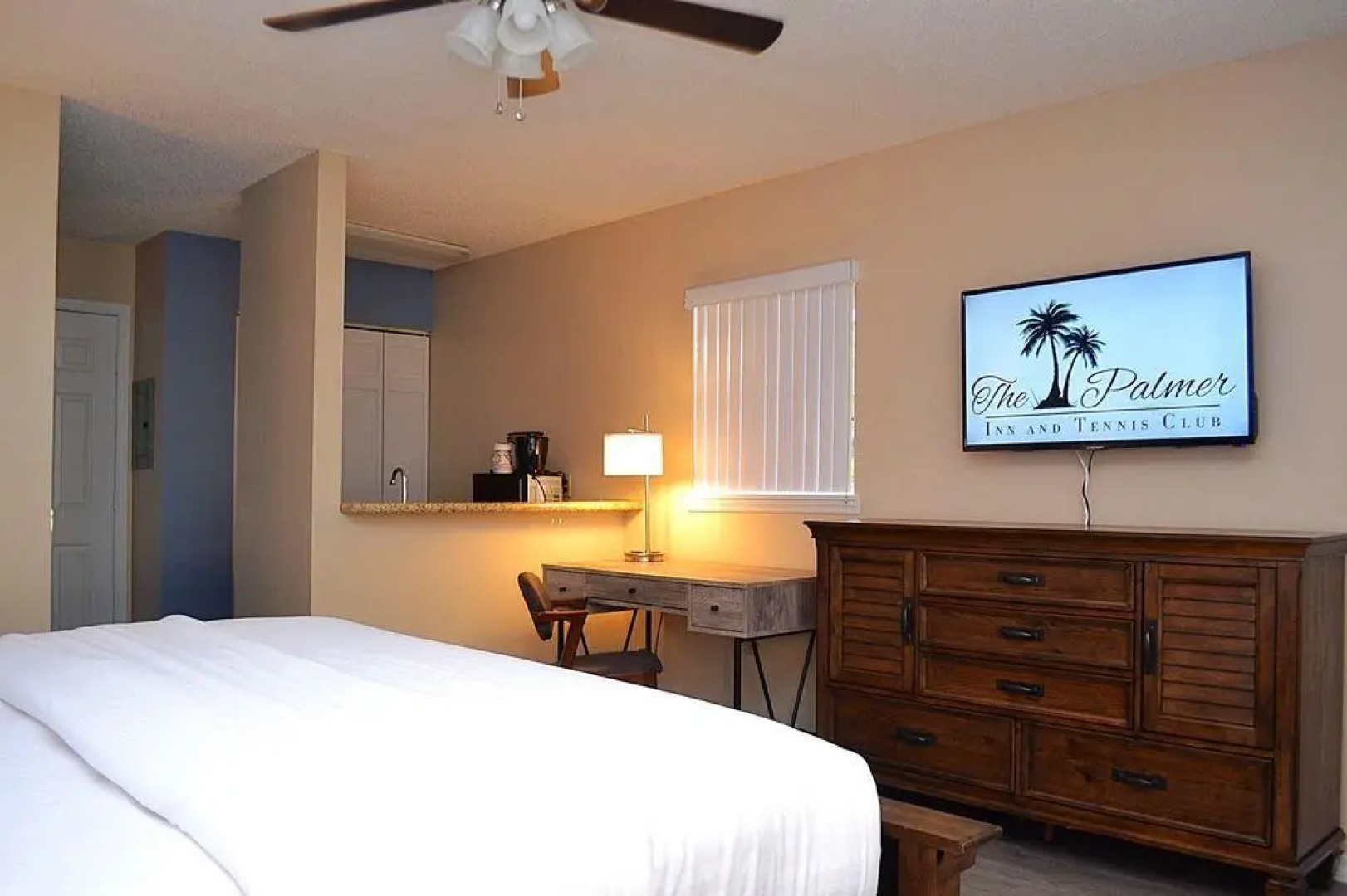 The Palmer Inn & Tennis Club