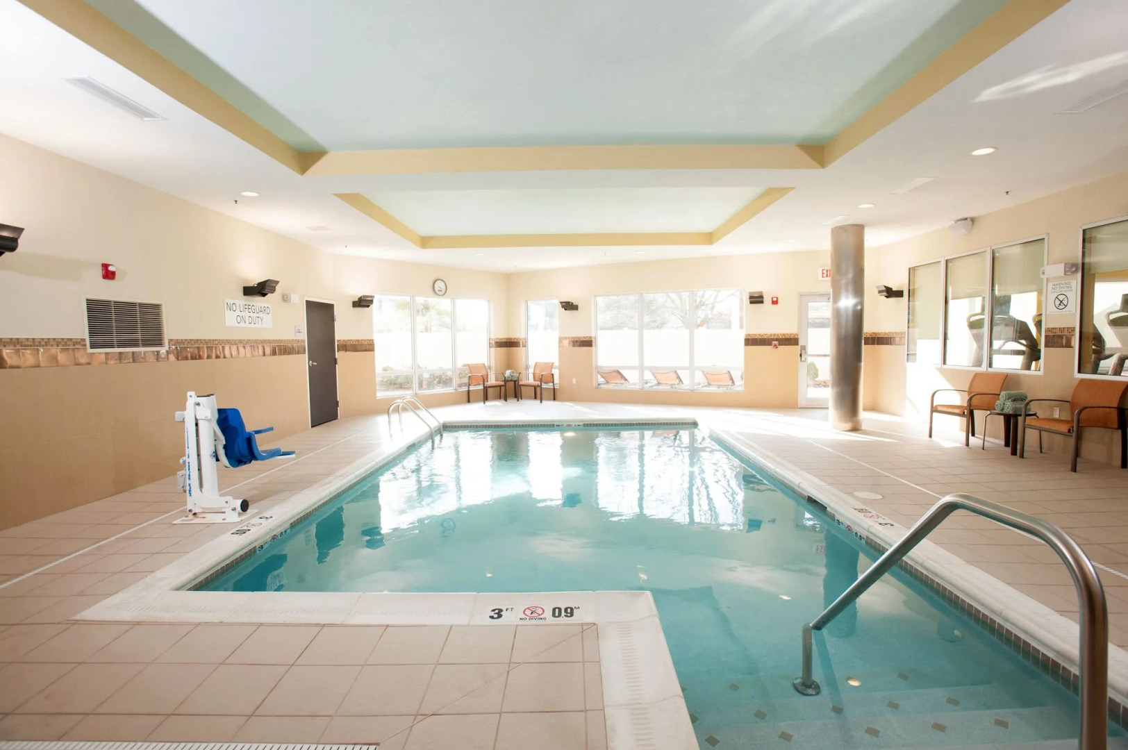 Courtyard by Marriott Evansville East