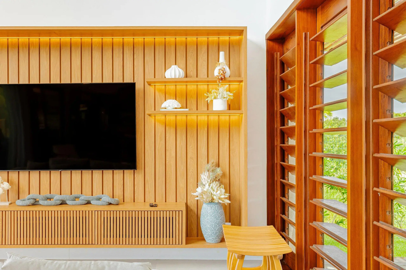 PF54 Casa Alto Padrão 5 Suítes com Diarista Inclusa - Praia do Forte