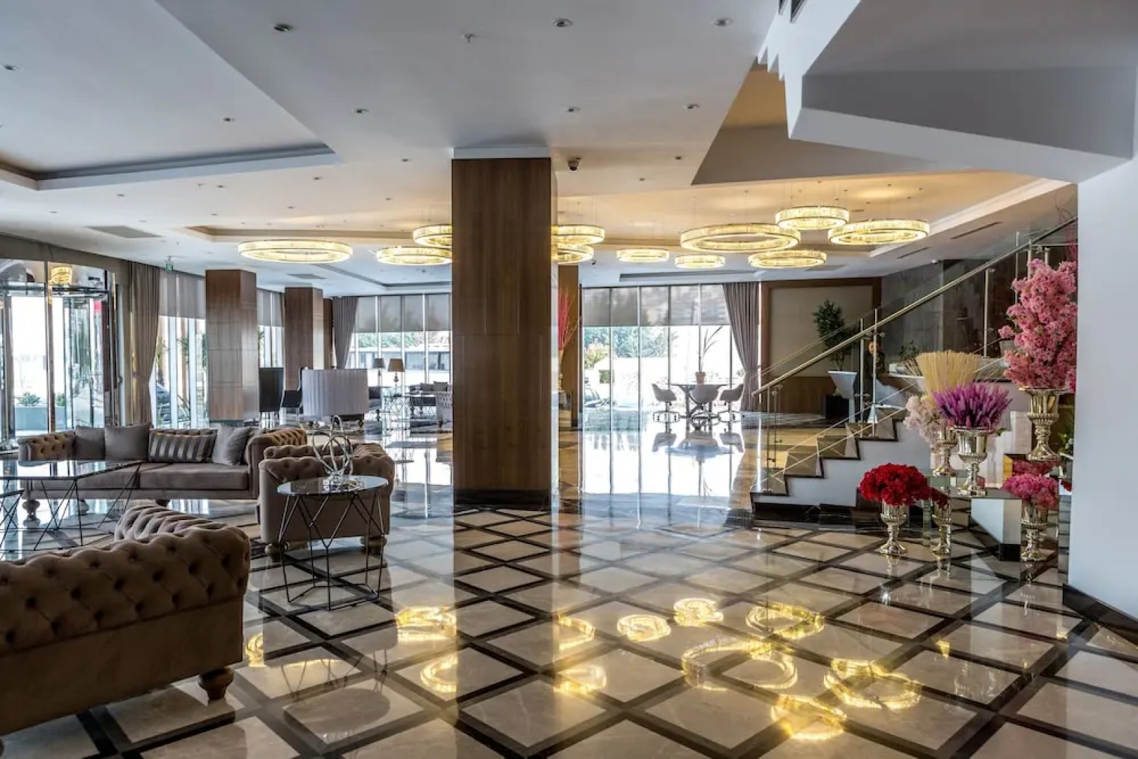 Willmont Hotel & Convention Center