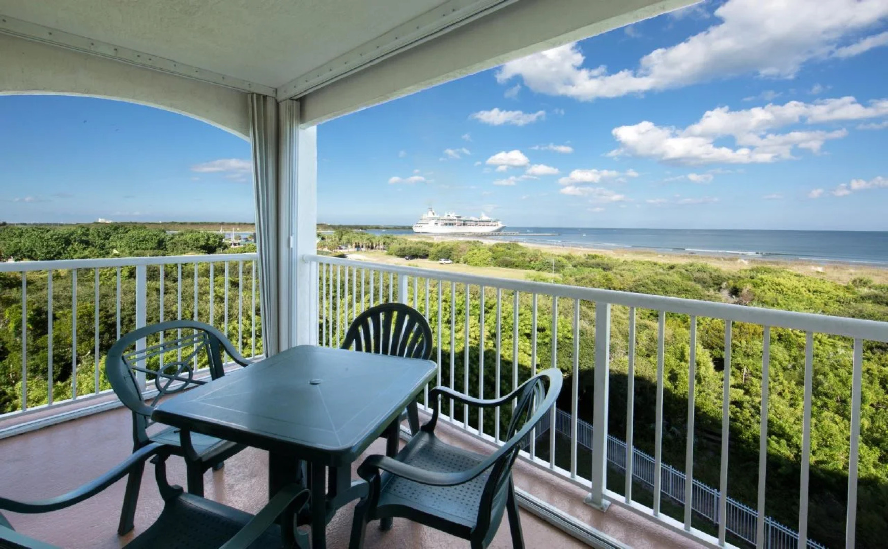 Holiday Inn Club Vacations Cape Canaveral Beach Resort by IHG