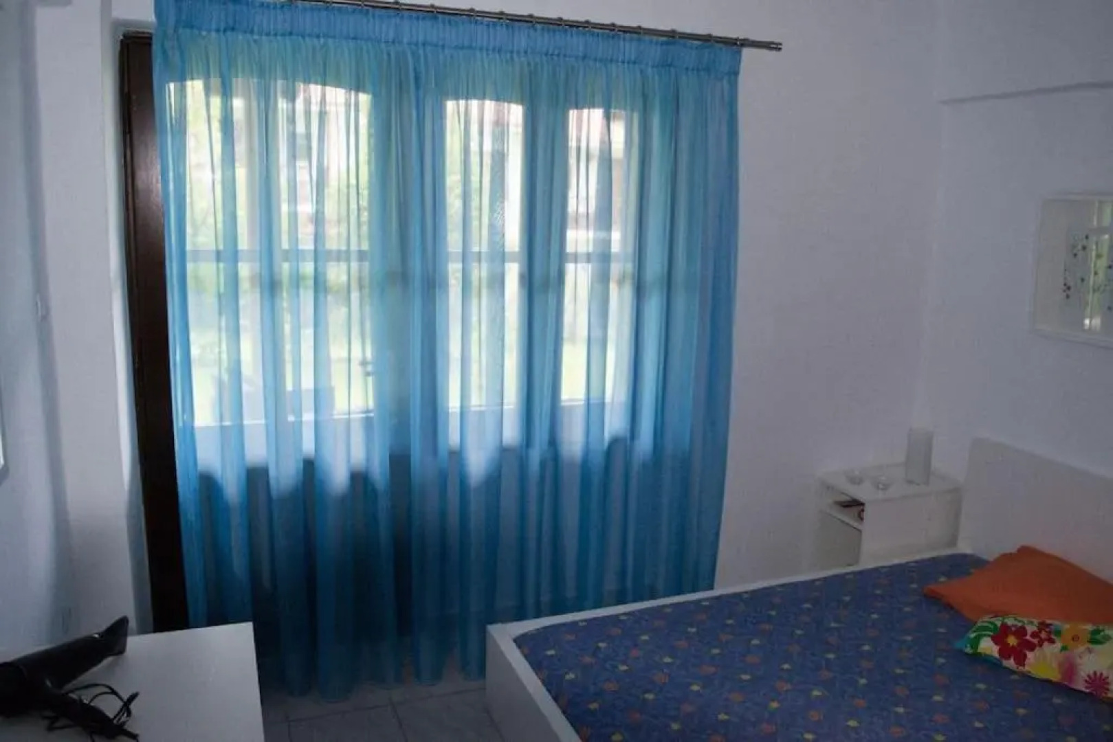 "The red kitchen" family house at kalyves