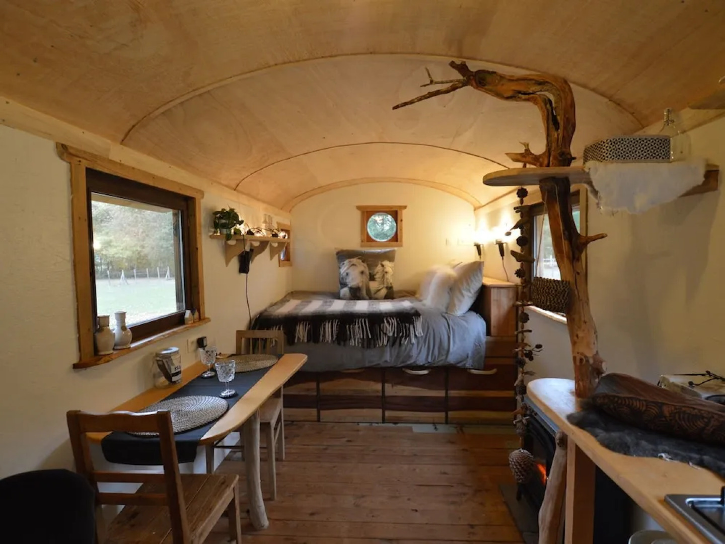 Charming Cottage in Zeeland with Hot Tub