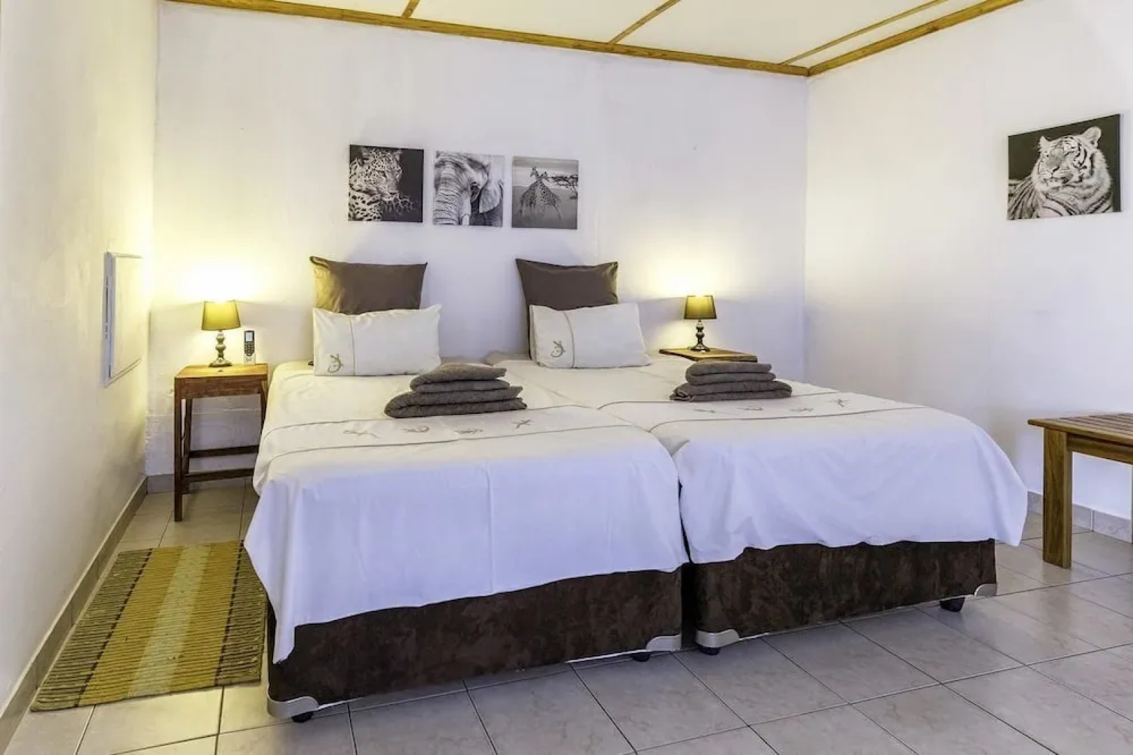 Trans Kalahari Inn
