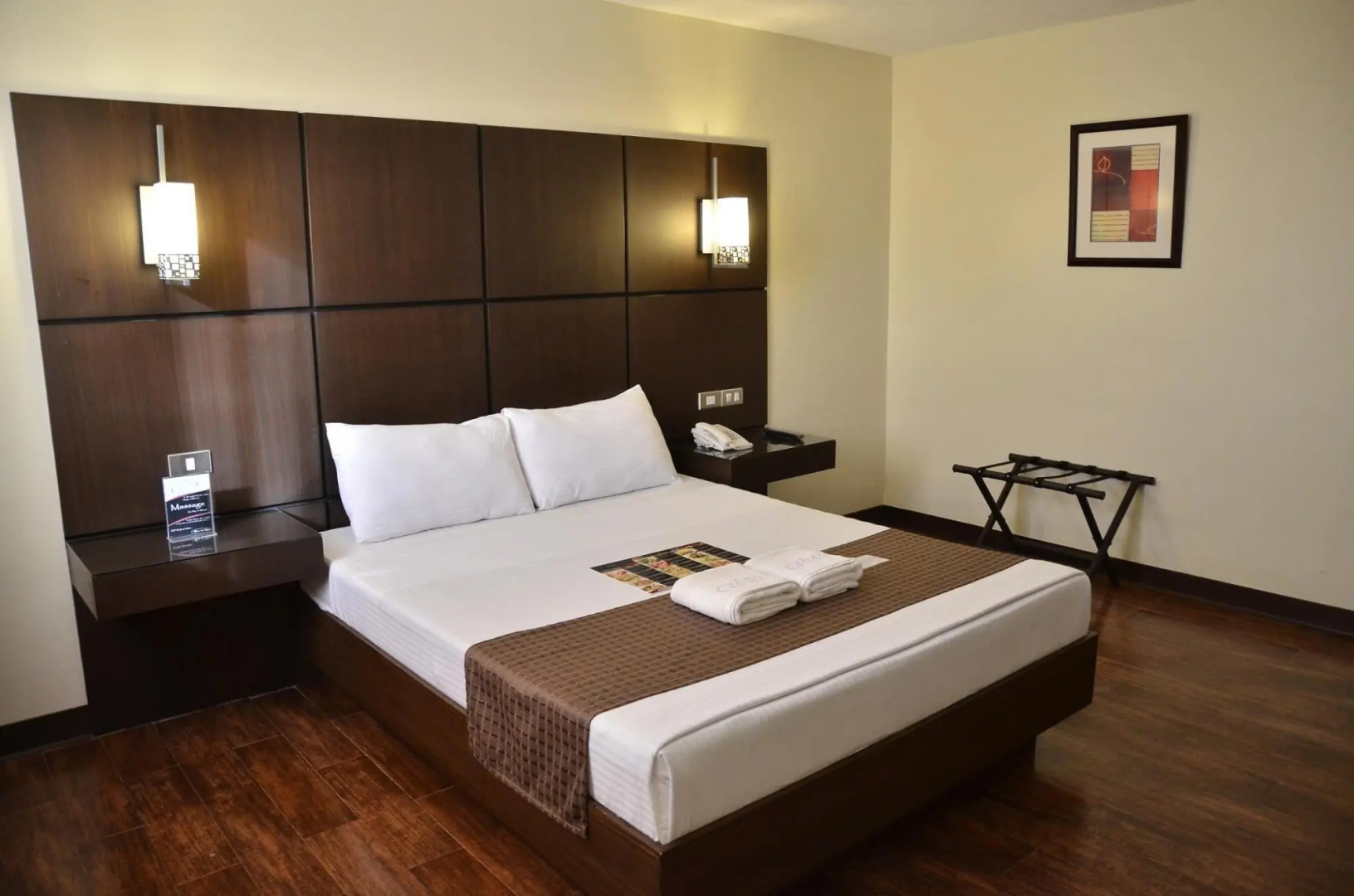 The Grande Suites
