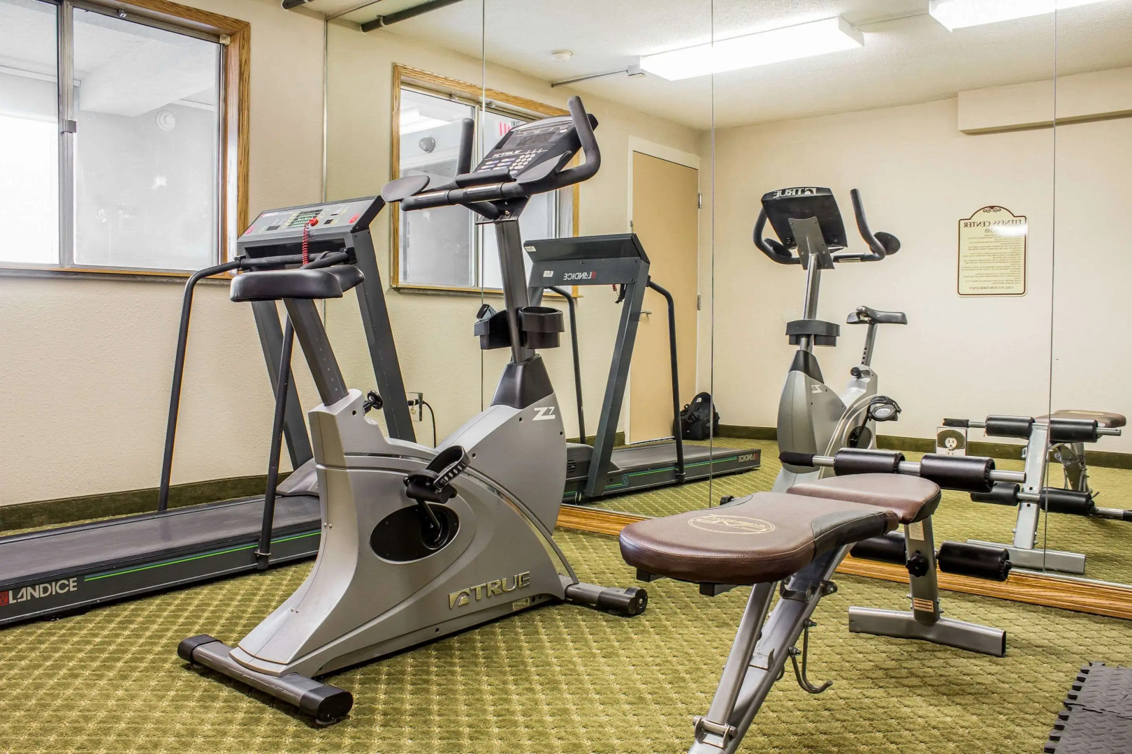 Quality Inn & Suites Moline - Quad Cities