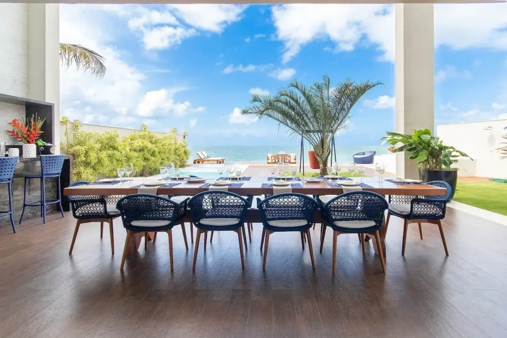 Casa luxuosa a beira mar de Jacumã RN