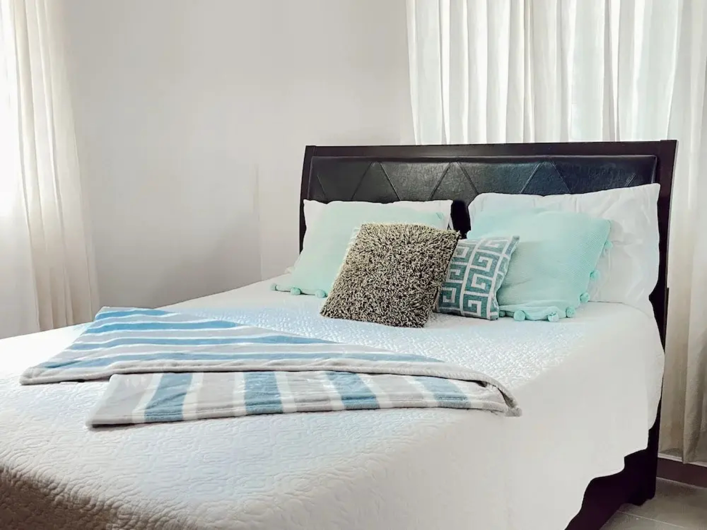 Beach view Condo