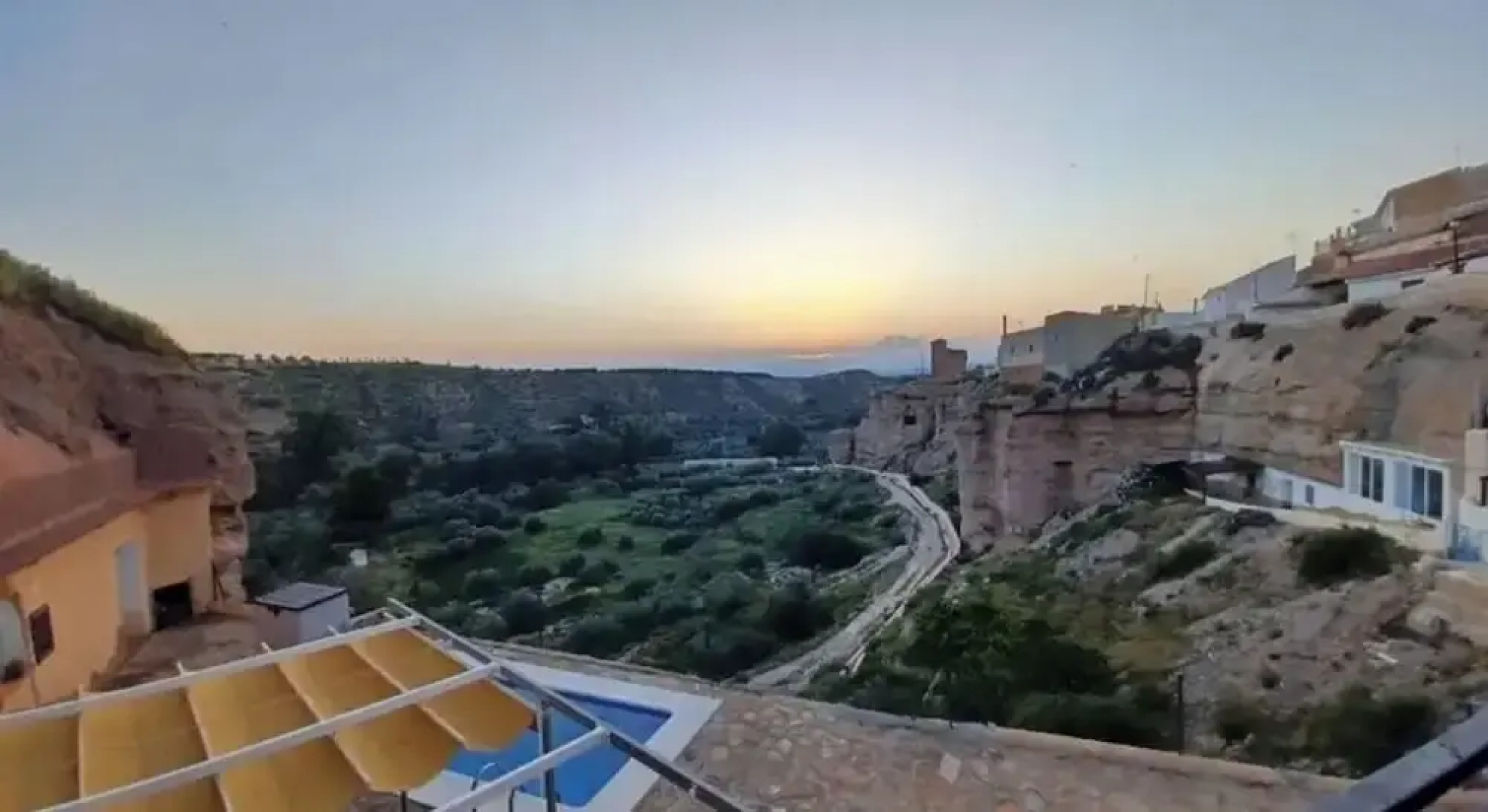 Serenity in Freila - Spacious 5 Bedroom House