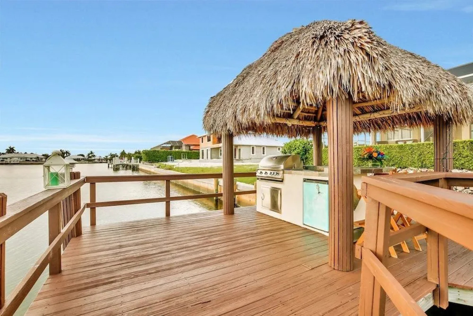 BE324 4 Bedroom Holiday Home by Marco Naples Vacation Homes