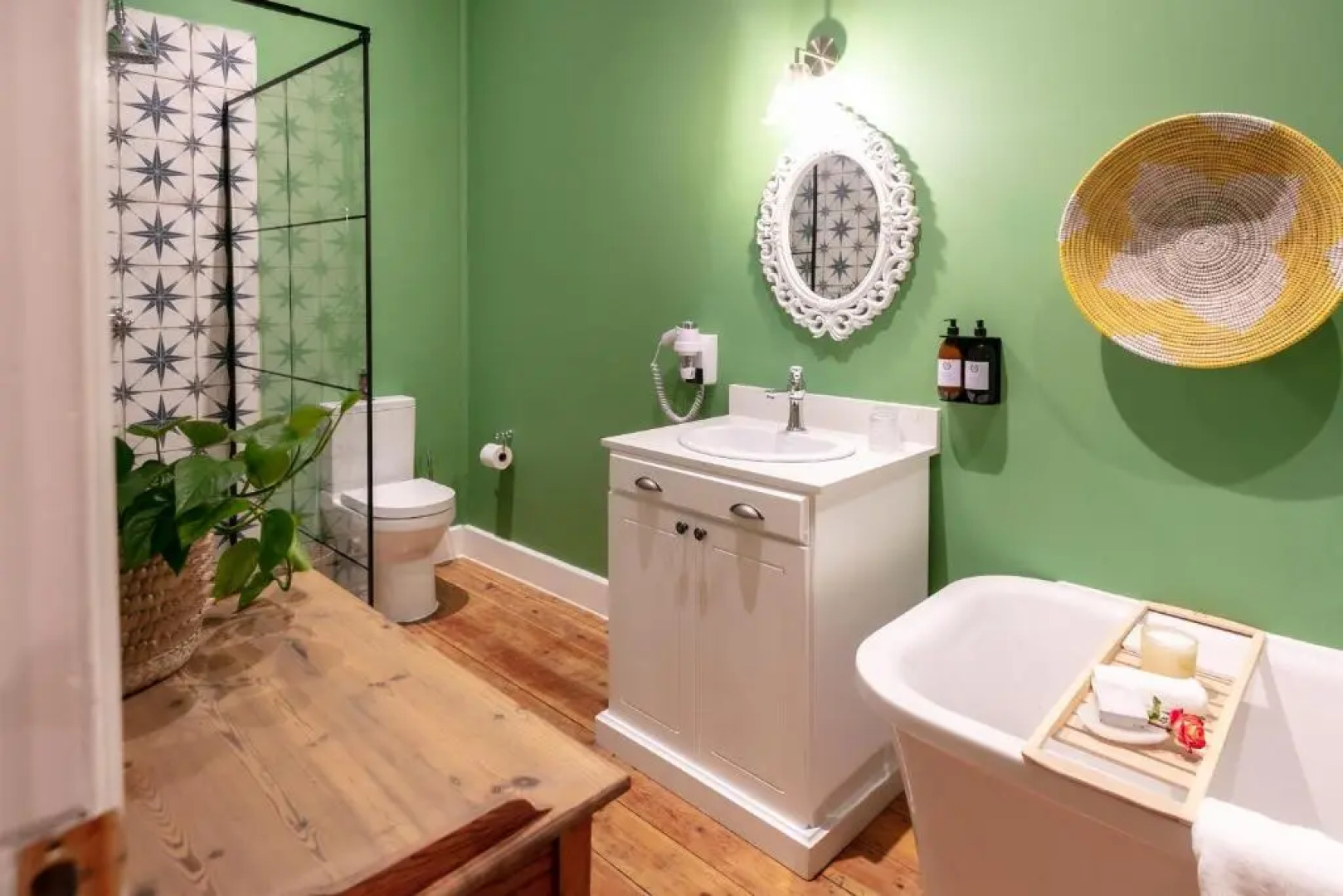 Auberge Alouette Guesthouse