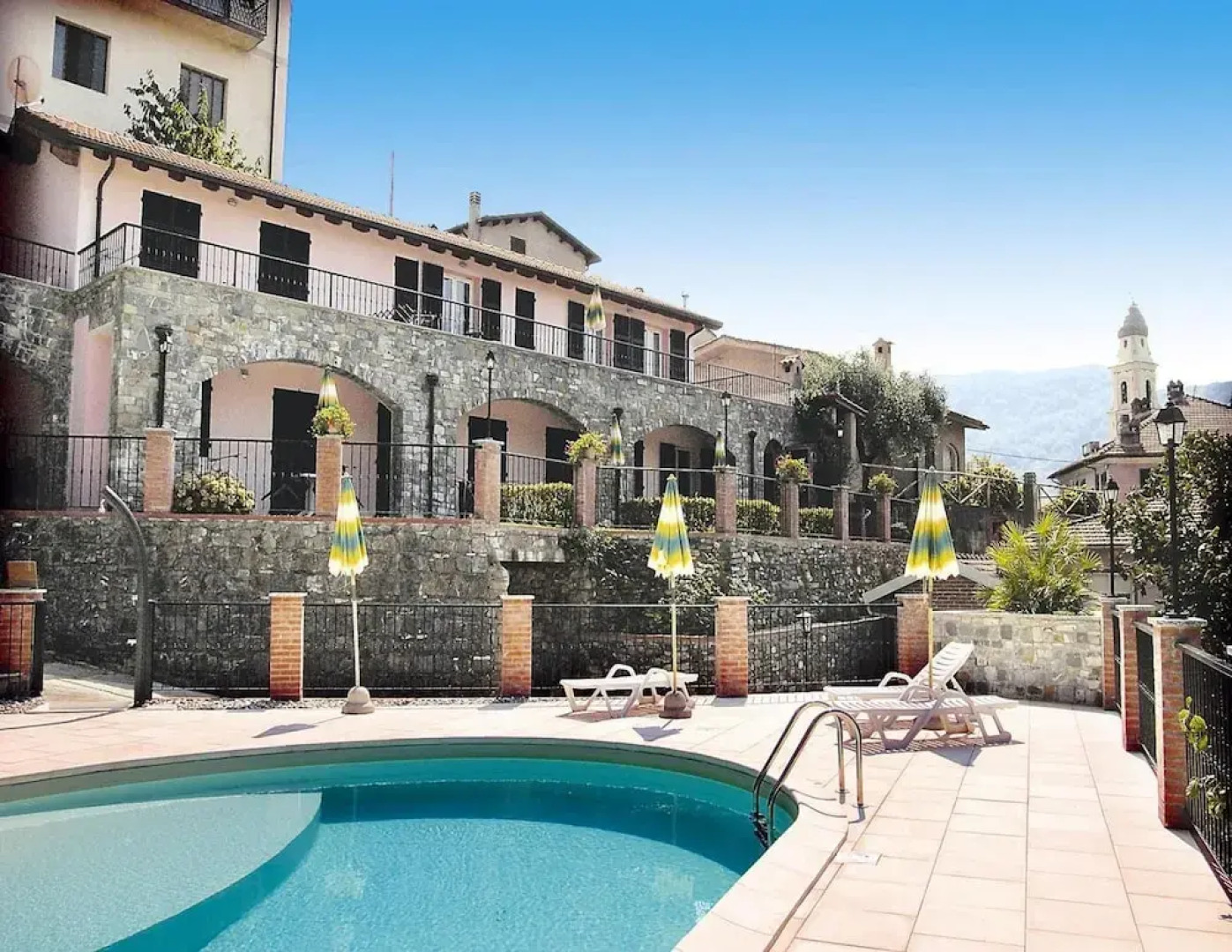 Apartment in Castellaro With Garden