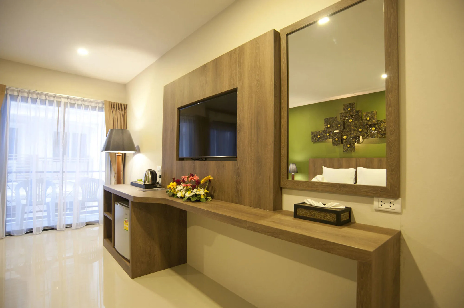 Отель The Gig Hotel