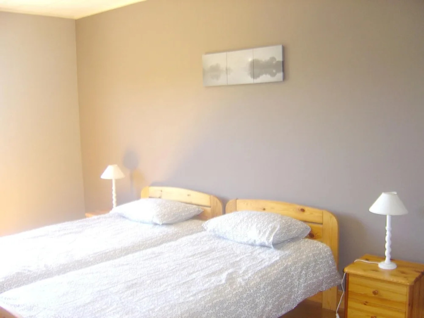 House with 5 Bedrooms in Bertogne, with Wonderful Lake View, Enclosed Garden And Wifi