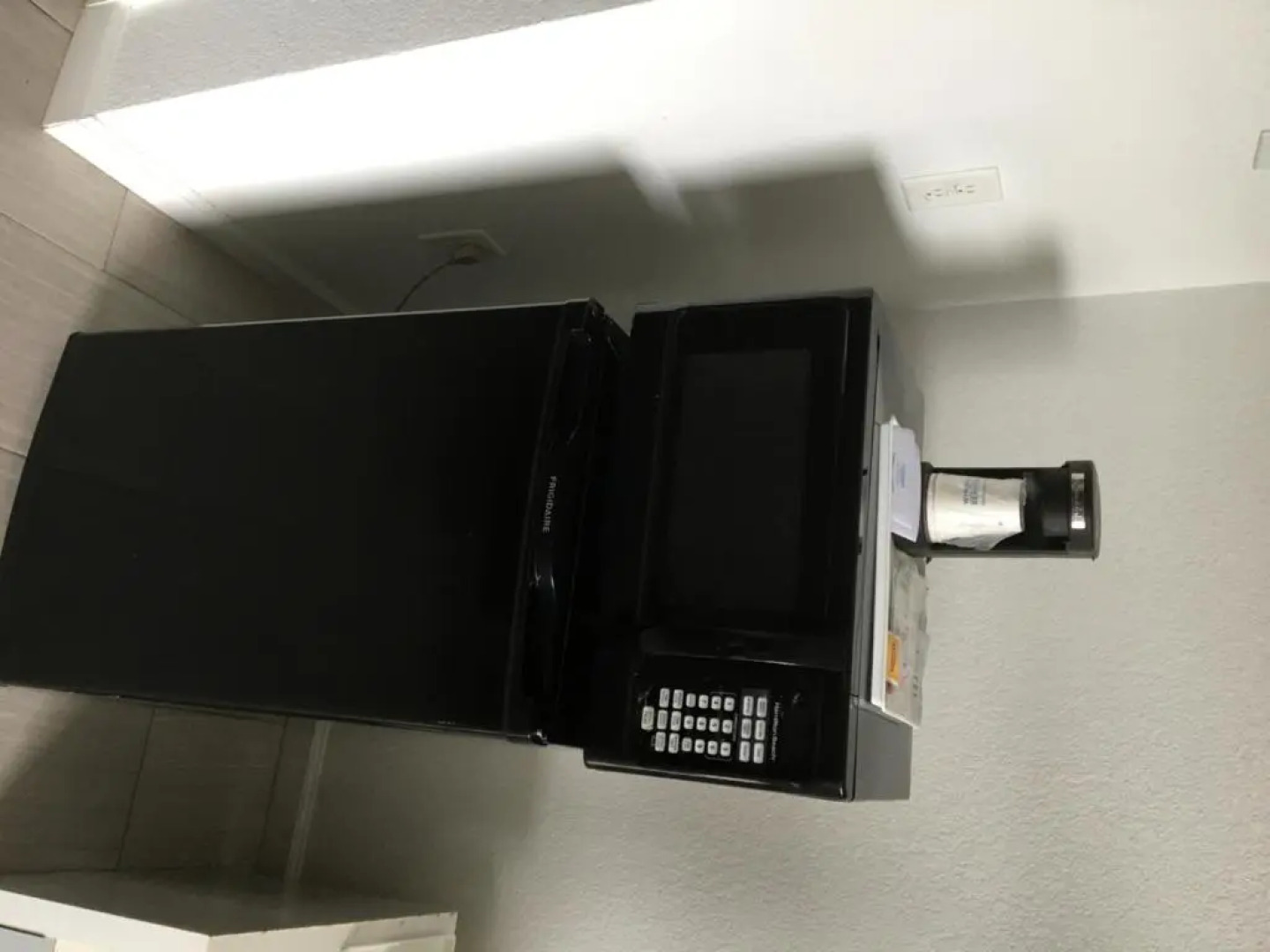 Arya Blu Inn & Suites