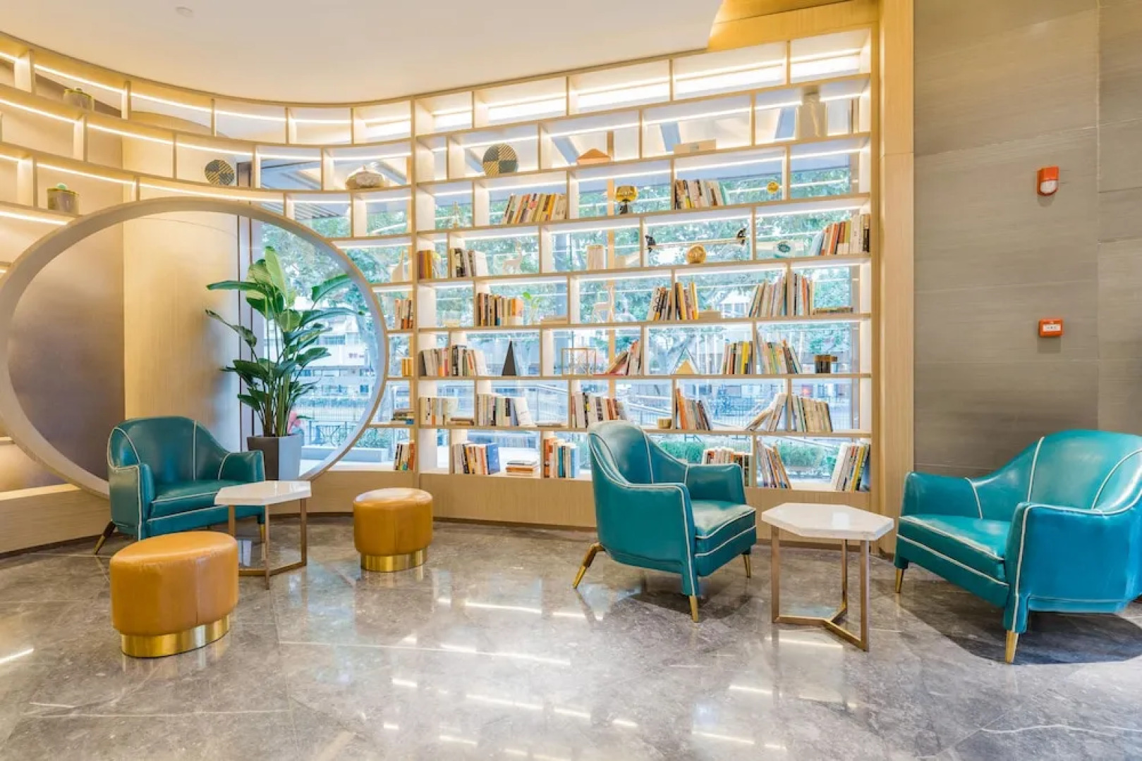 Atour Hotel Railway Station Dalian