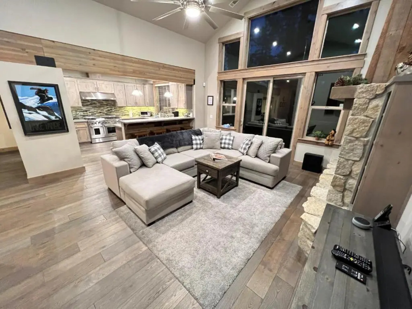 Saint Bernard - INCREDIBLE MOUNTAIN GETAWAY HOT TUB GAME ROOM GAS BBQ L2 EV CONNECTION TAHOE