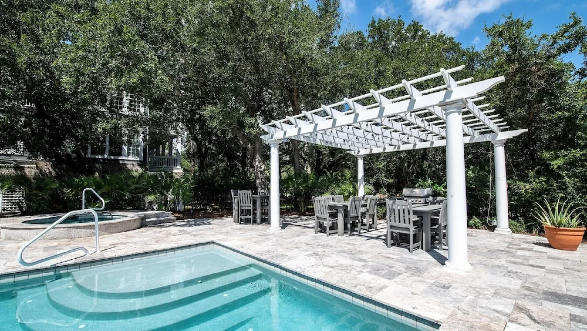 4001 Ocean Rest 7 Br Home by RedAwning