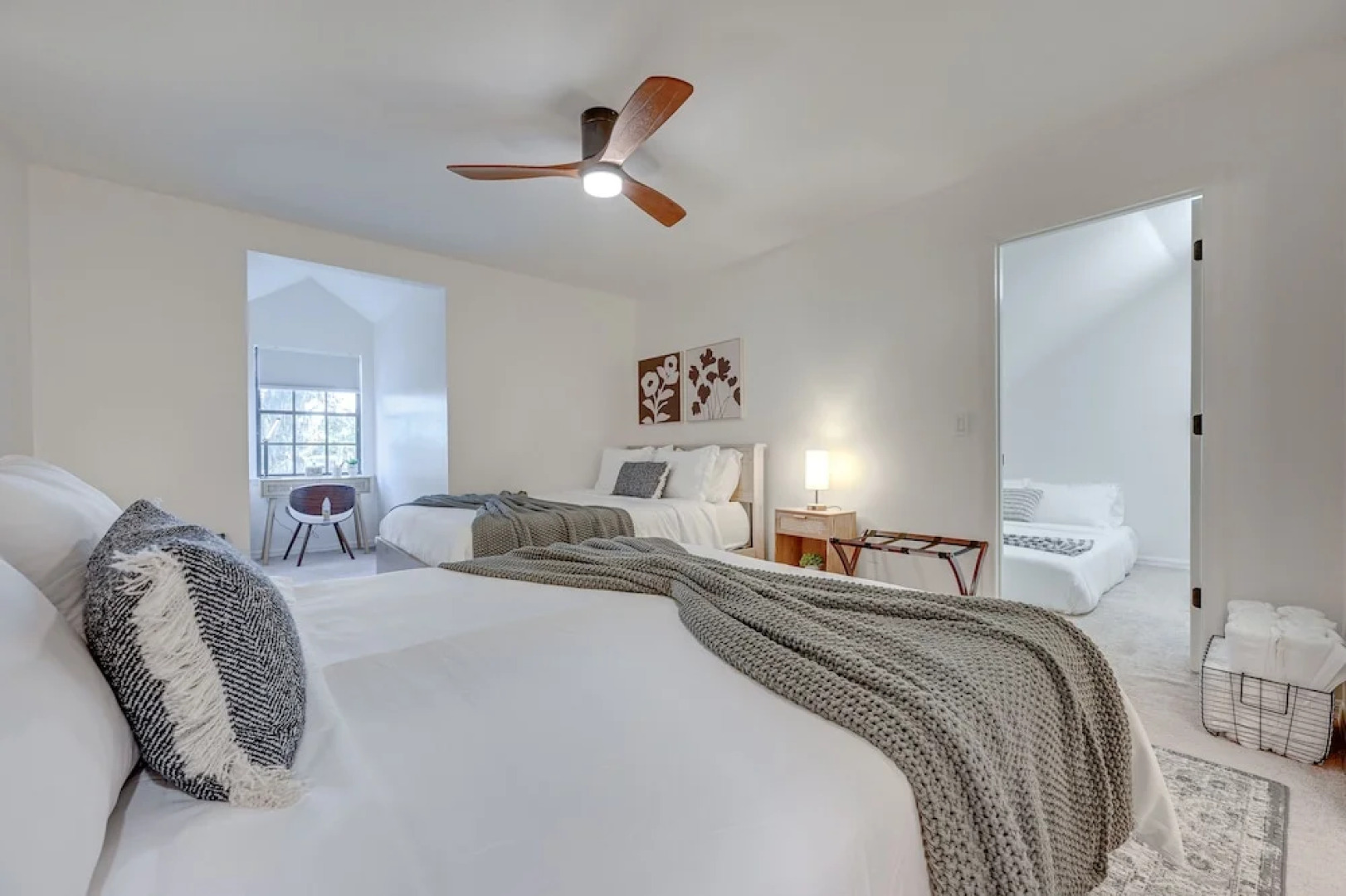 Exciting Valrico Villa w/ Private Pool & Game Room