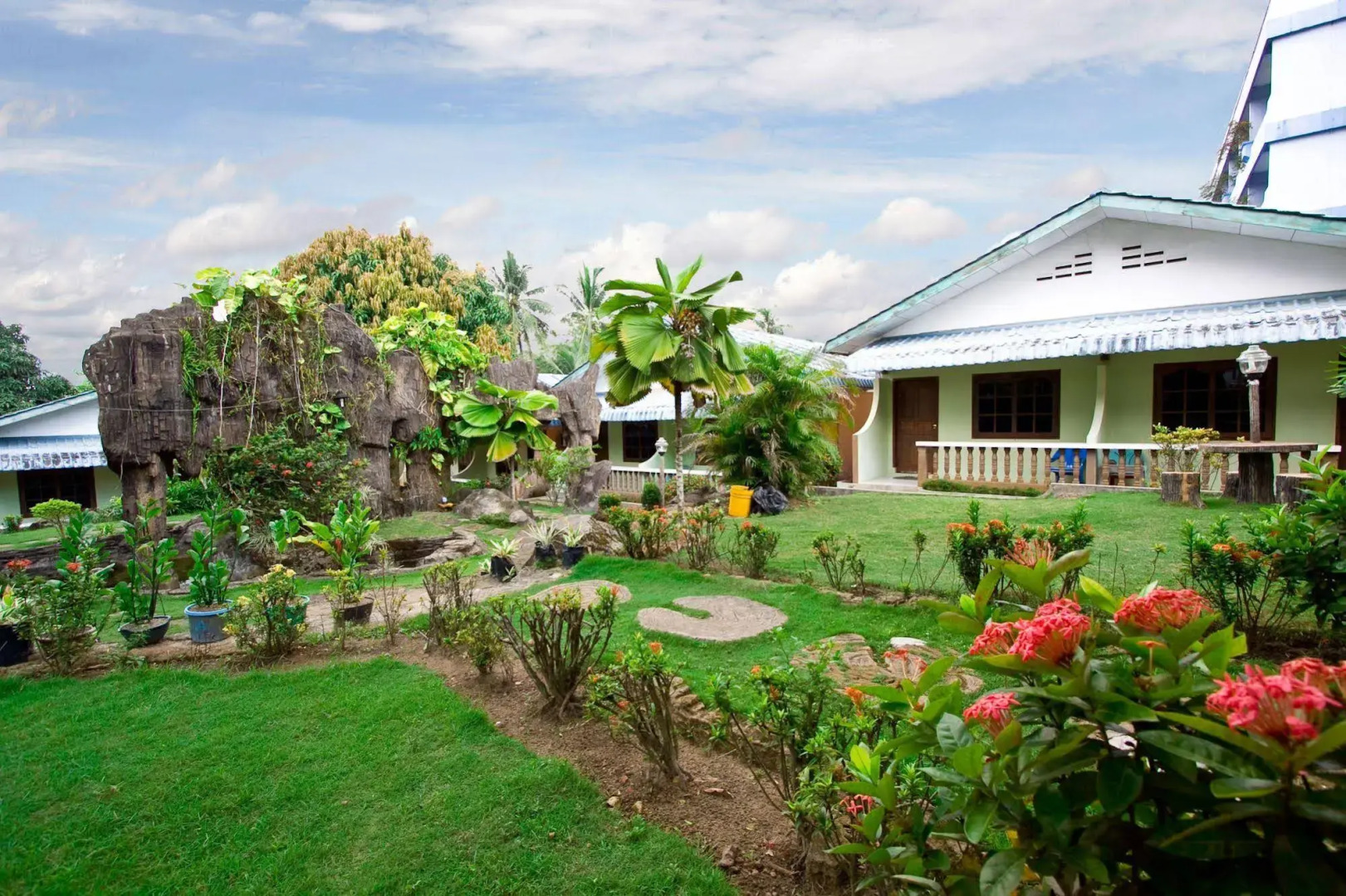 Pelangi Hotel & Resort