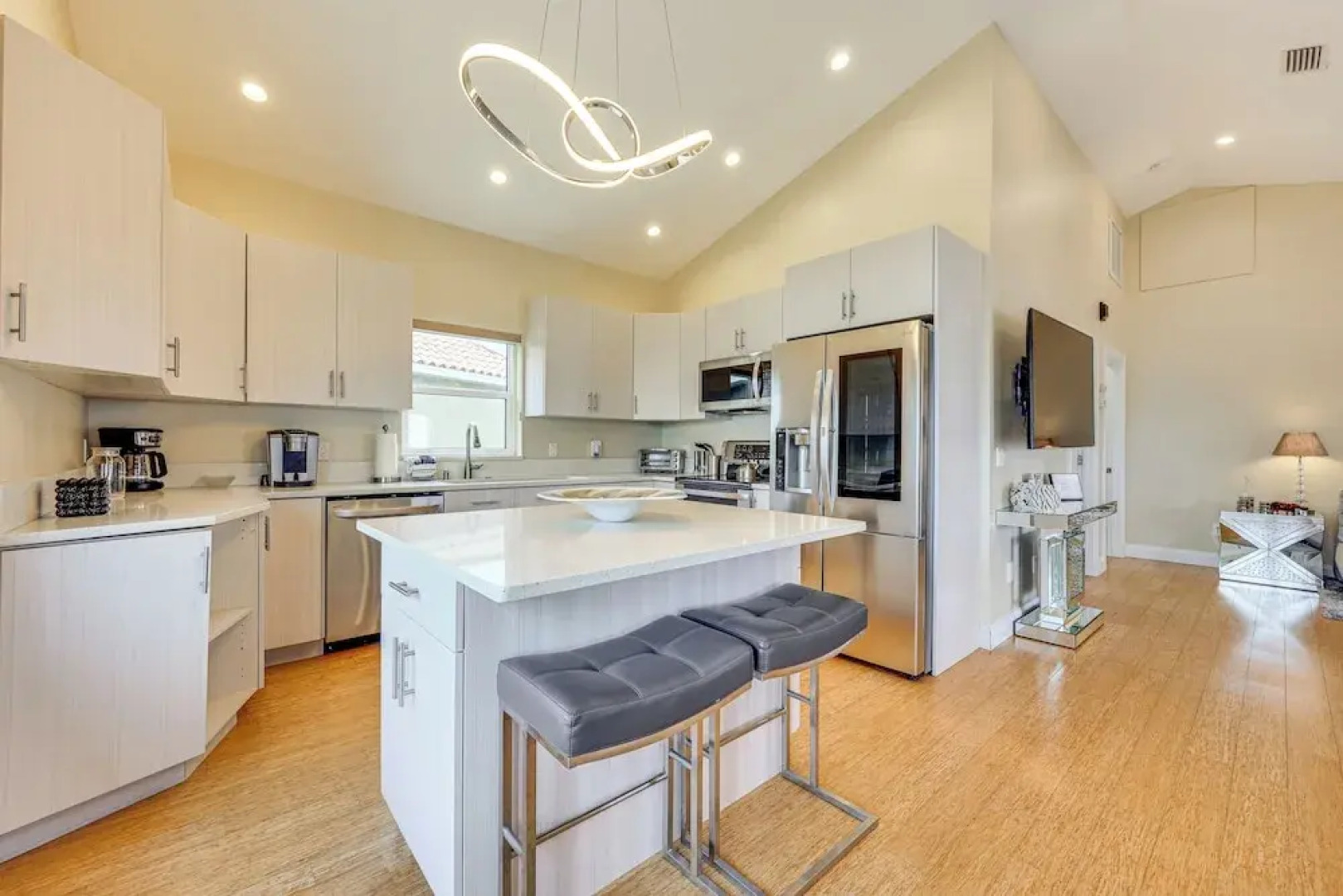 Watch Dolphins: St Augustine Gem Near Downtown!