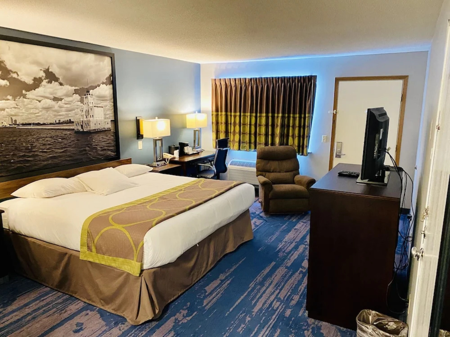 Super 8 Prairie Du Chien