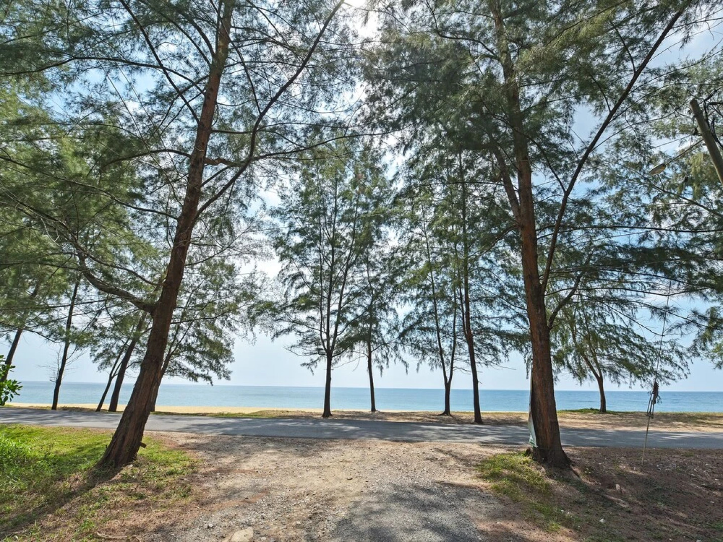 Oyo 90596 Casaria Inn