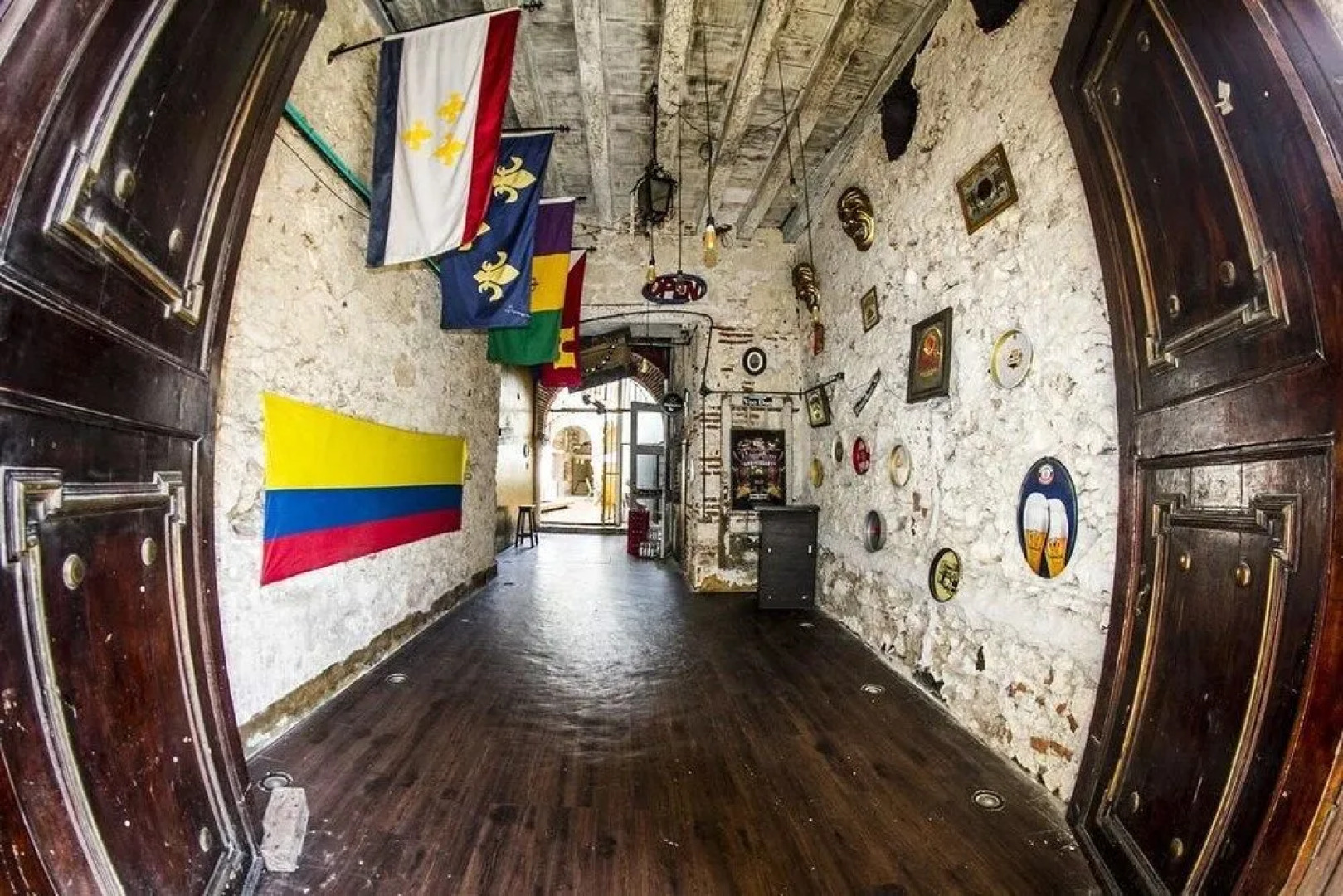 Bourbon St Hostal Boutique - Hostel