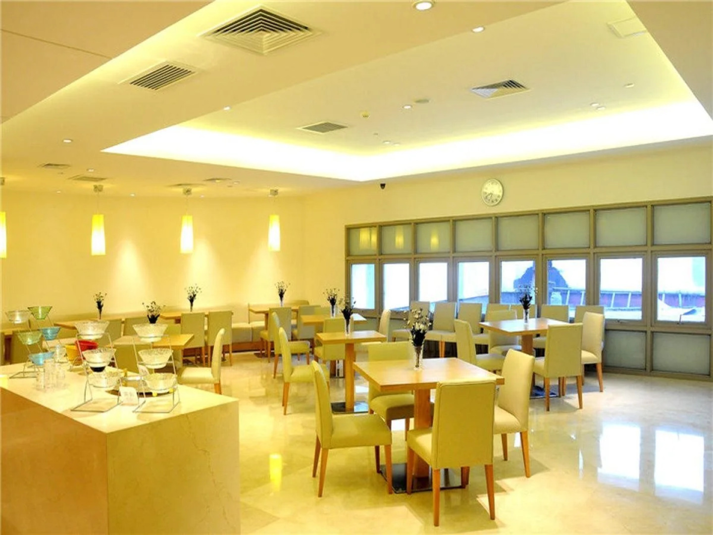 JI Hotel Tianjin Binjiangdao