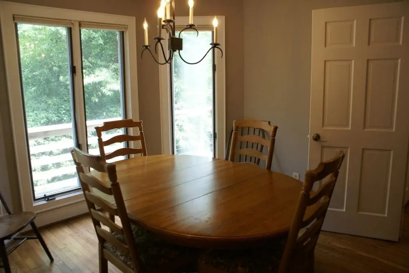 Moss 3 Bedrooms 2.5 Bathrooms Home