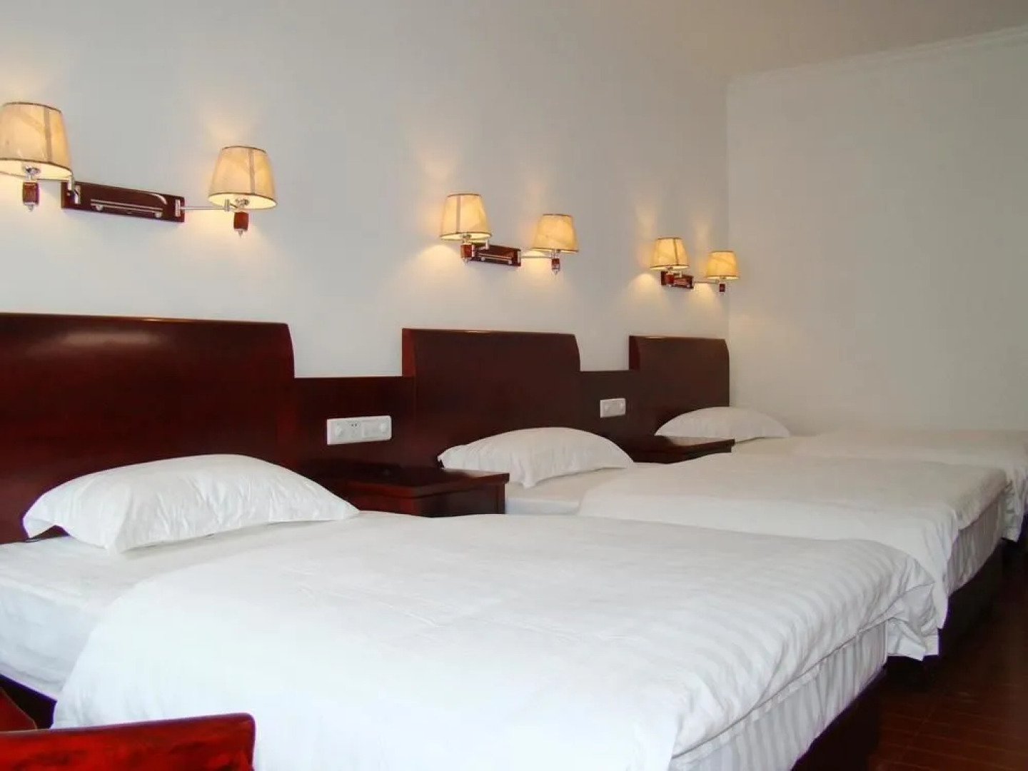 Jiuhua Mountain Caihong Hotel