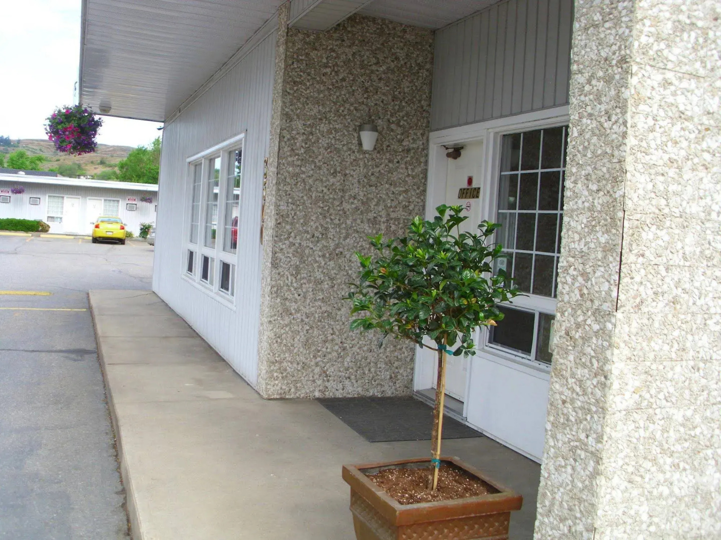 Schell Motel Express