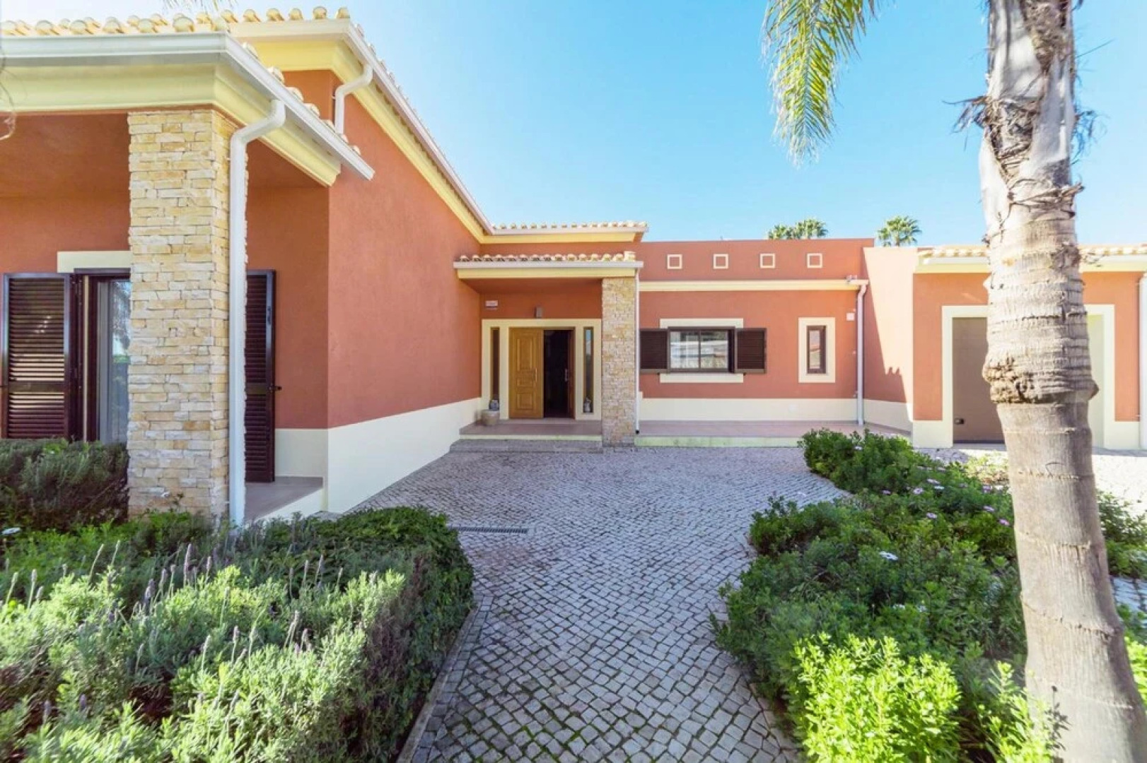 Villa Paraiso in S o Bartolomeu de Messines