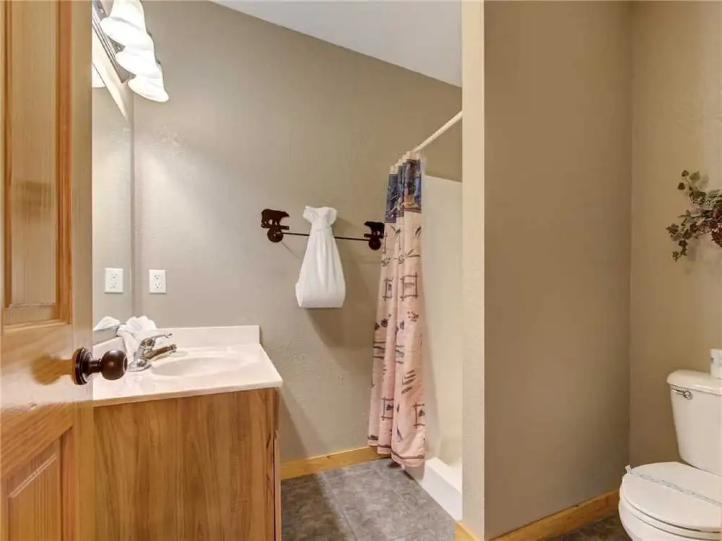 Destinys Heavenly View - Five Bedroom Cabin