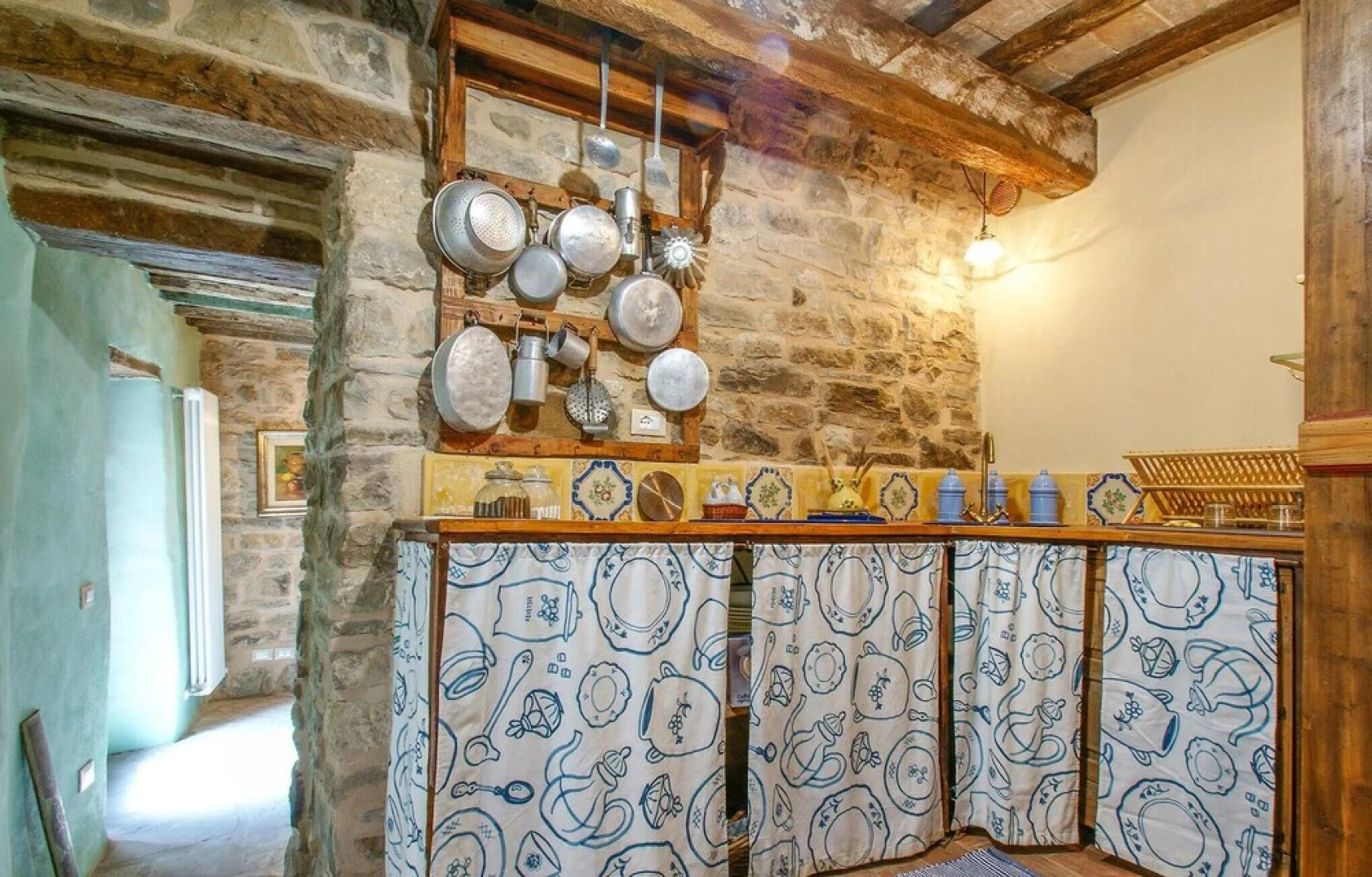 Beautiful Apartment in Villagrande di Monteco With 2 Bedrooms