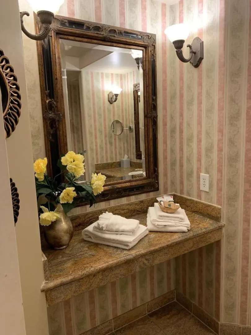 Inn at Churon Winery