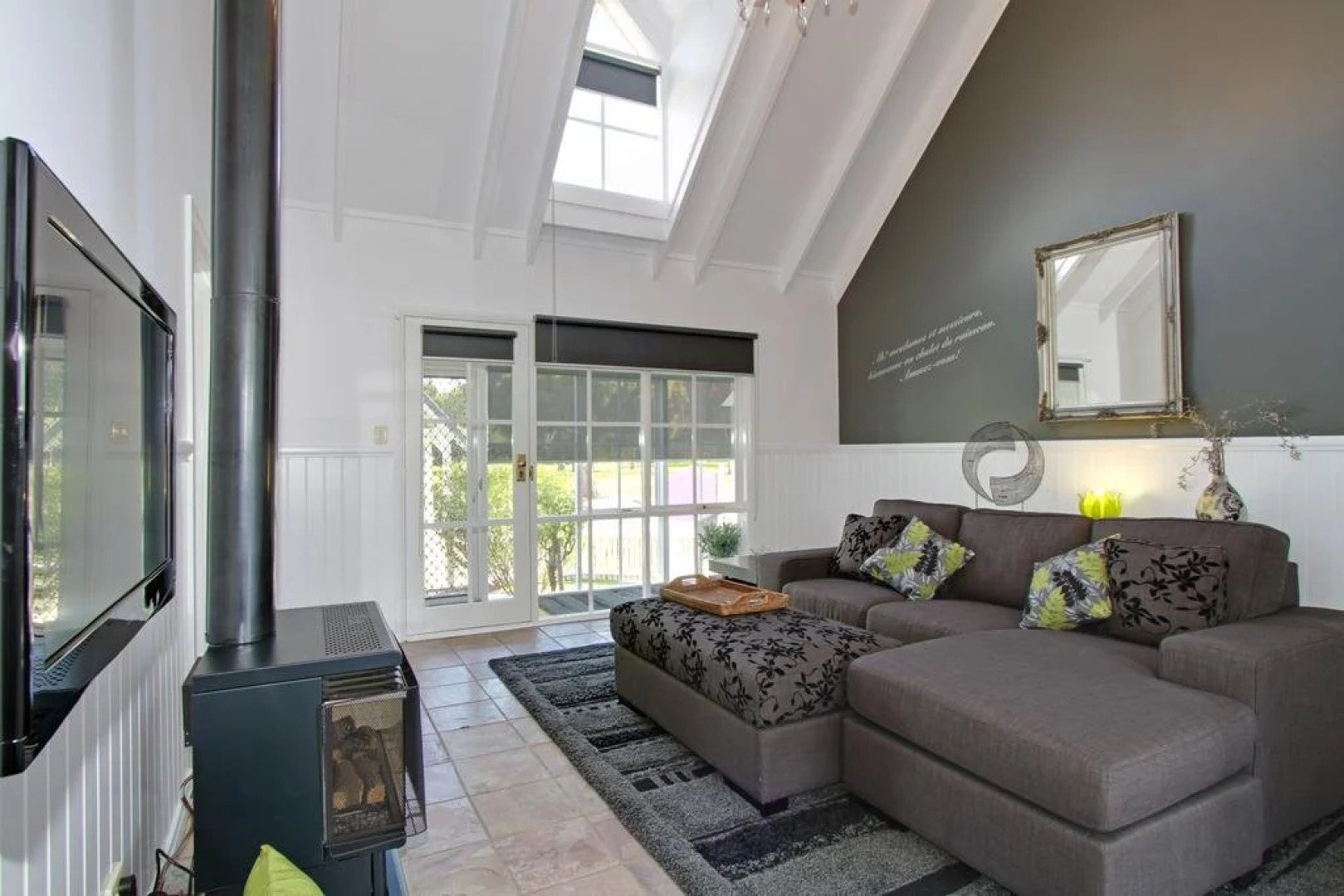 Creek Cottage Bed And Breakfast