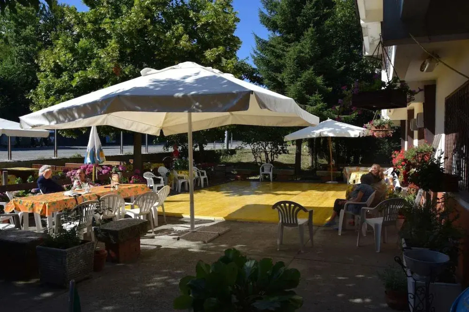 Albergo Rifugio Monte Cucco