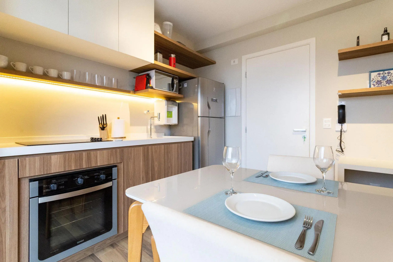 Apartamento novo, silencioso e com infraestrutura de lazer na Vila Madalena.