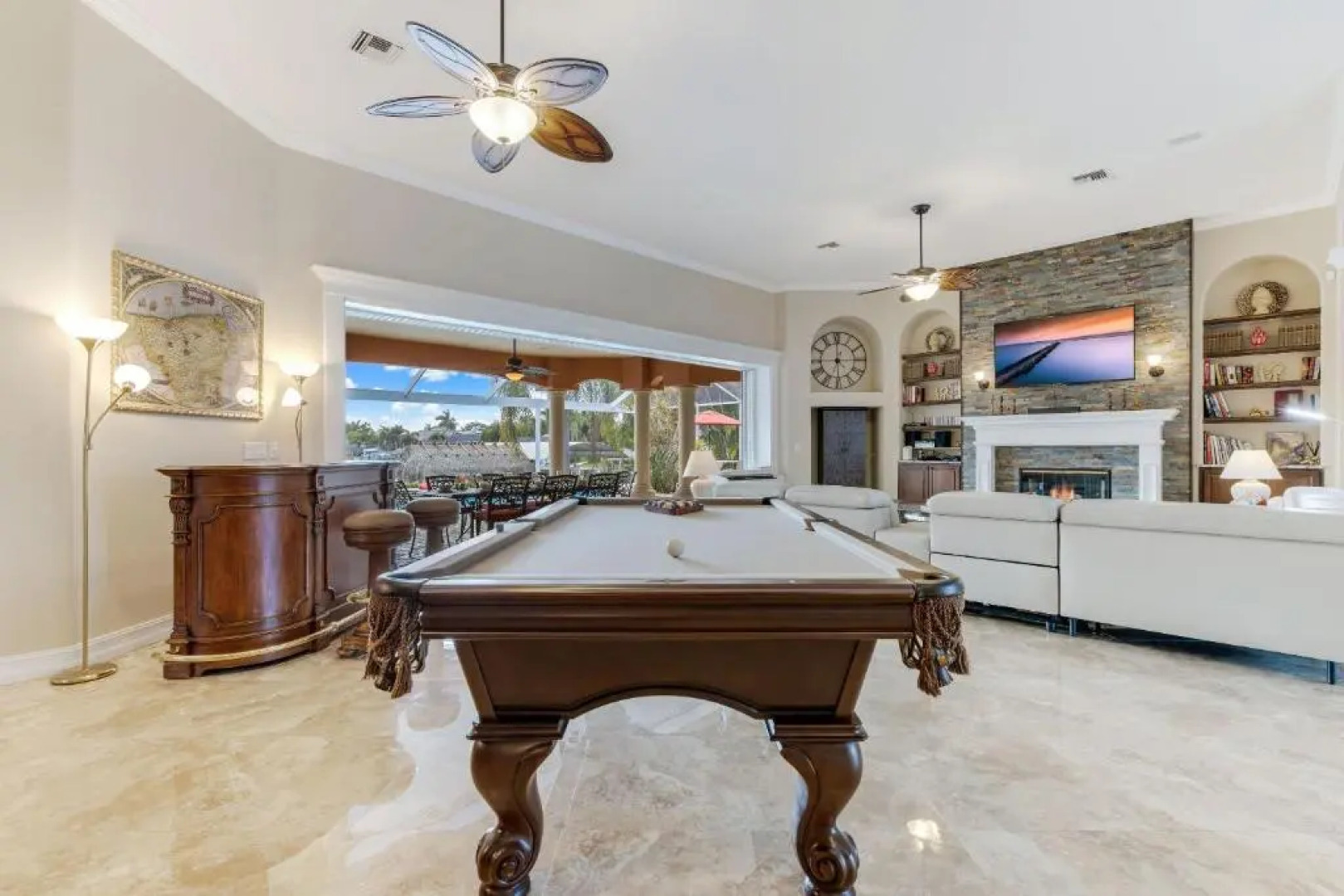 STUNNING Villa with Custom pool, Spa, pool table, Kayaks & sleeps 14! - Villa Flandria - Roelens