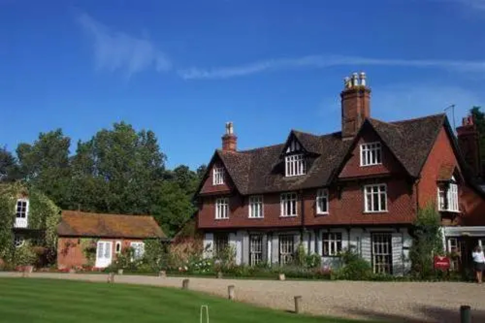 Ravenwood Hall Hotel