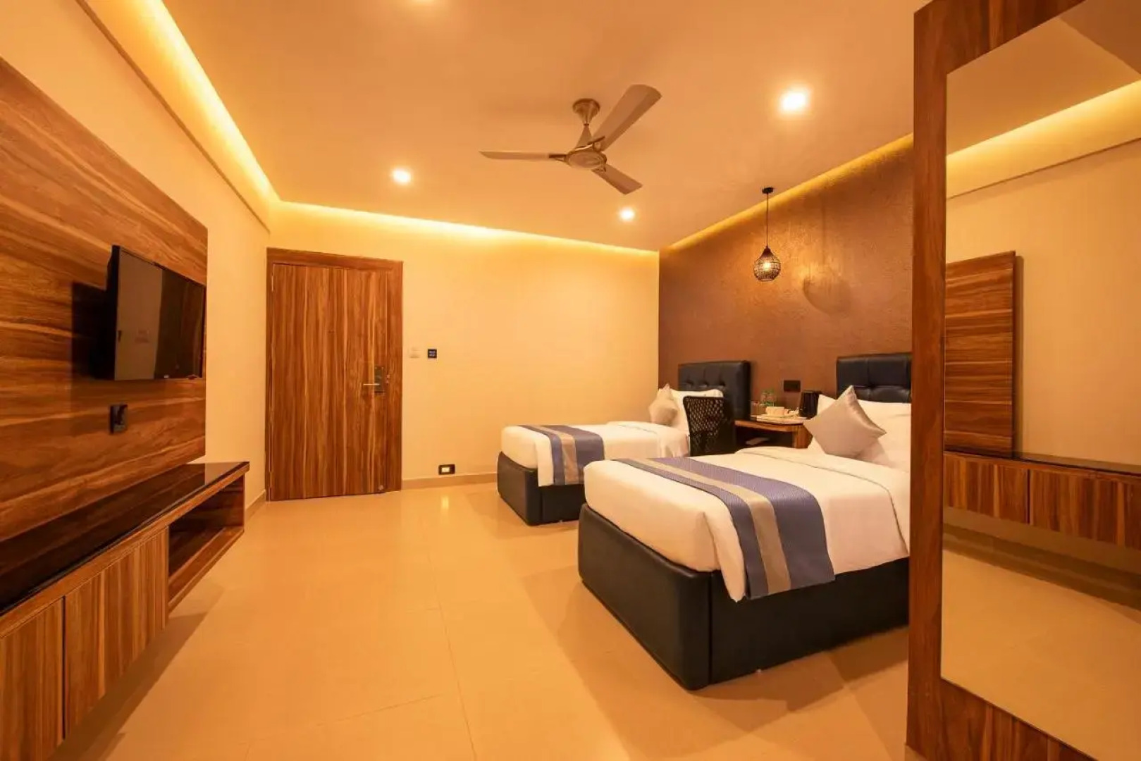 Hometown Galleria Manipal