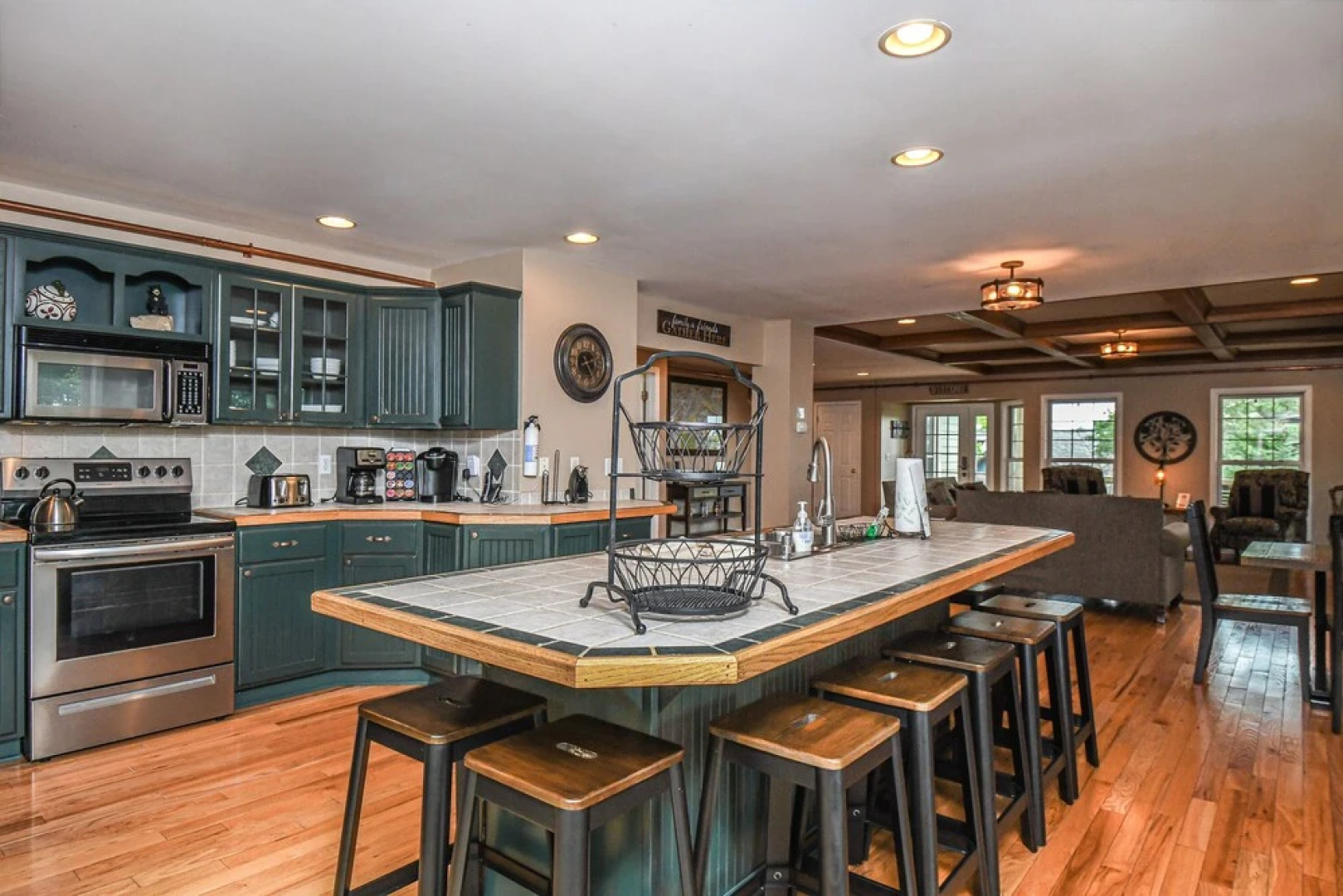 Castle in the Sky 5 Bedroom House